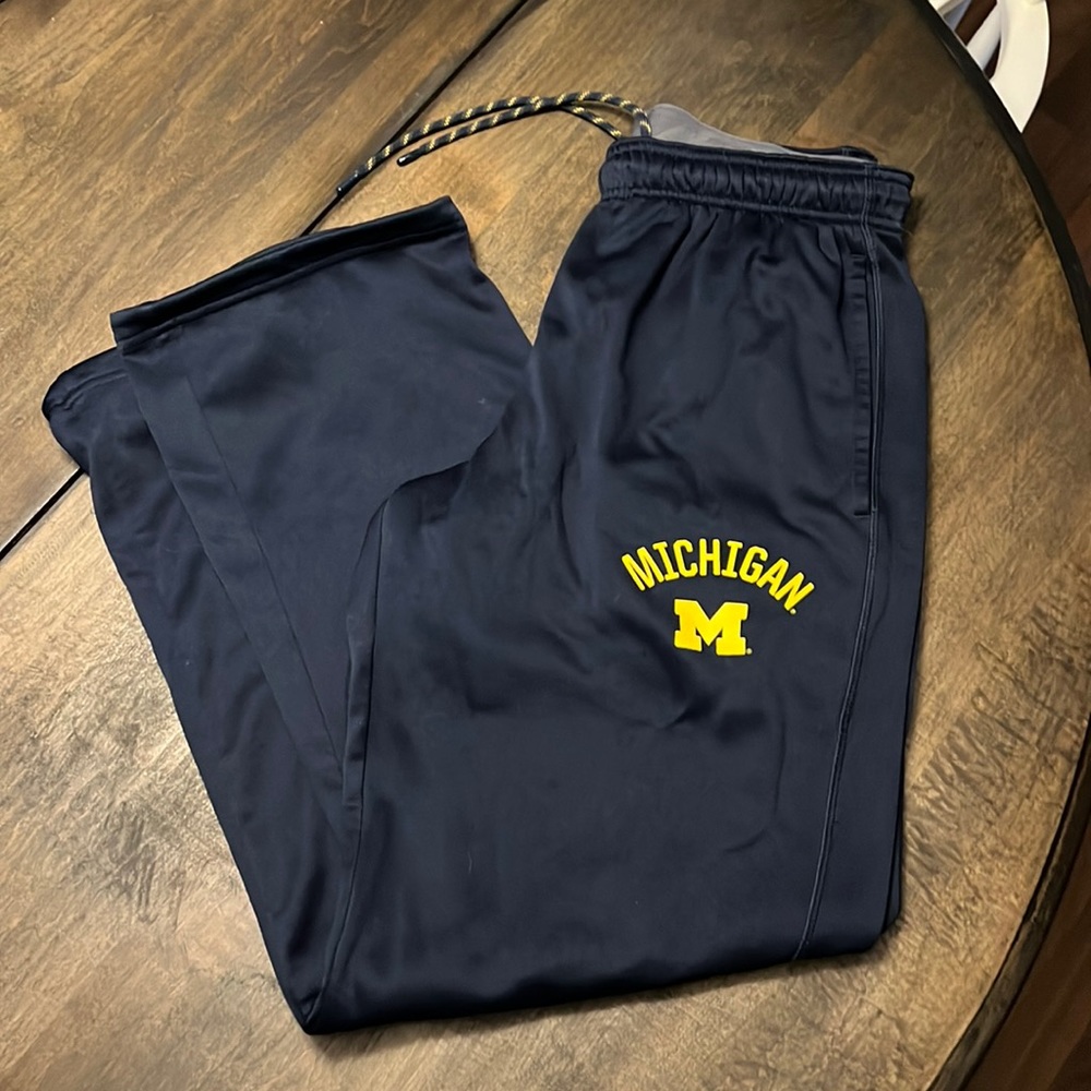 Michigan Jordan sweatpants